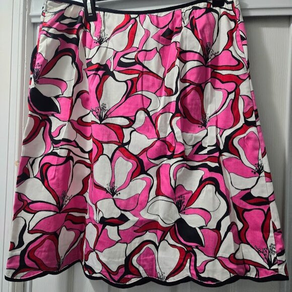 City Silk Dresses & Skirts - City Silk vibrant‎ pink floral skirt with scallop hem Size 14